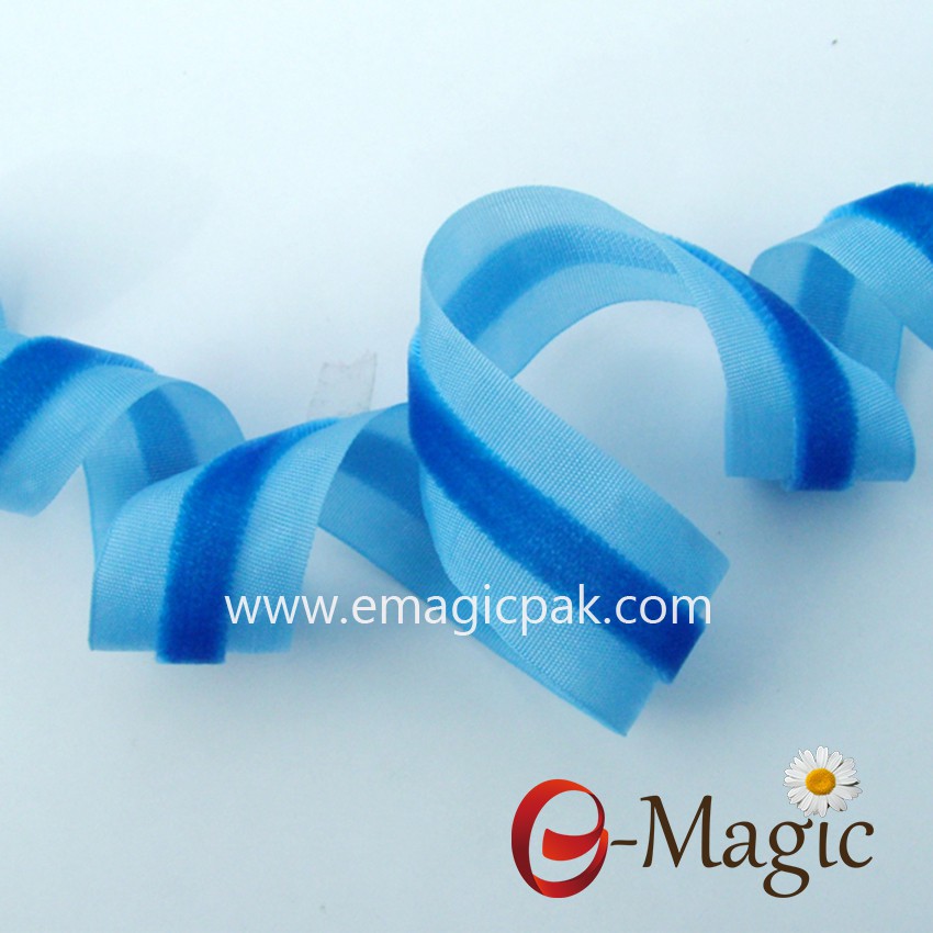 VR10300 Middle Velvet Ribbon