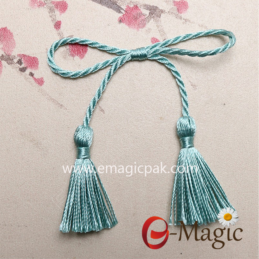 Tassel-A21050 Chinese  100% polyester double-ended tassel twine